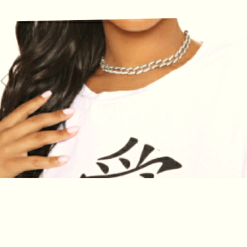 😍NWT FASHION NOVA CUBAN STYLE CHOKER